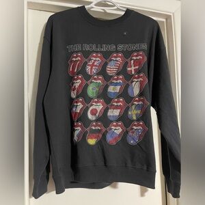 NWT Hollister The Rolling Stones Oversized Lips Graphic Pullover Band Sweatshirt